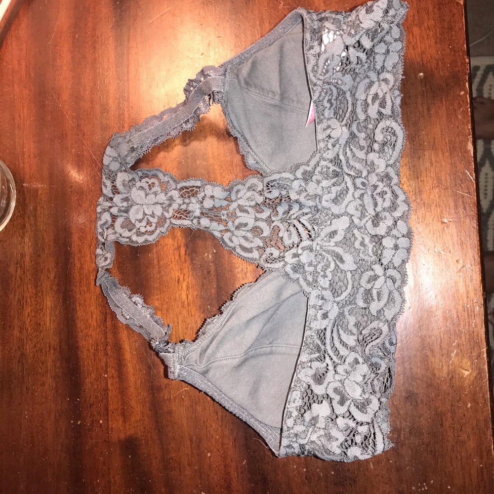 Grey Lace bralett